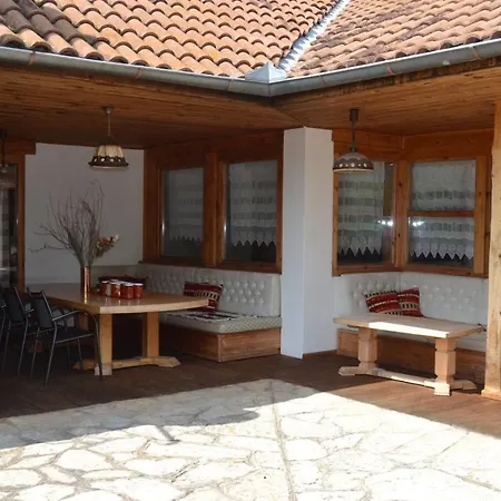 Heritage Ustikolina Ferienhaus *