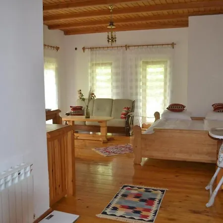 Ferienhaus Heritage Ustikolina