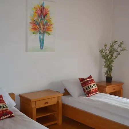 Heritage Ustikolina Ferienhaus *